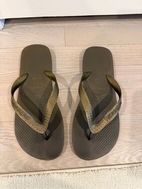Havaianas Shimmer Olive Brown Flip Flops